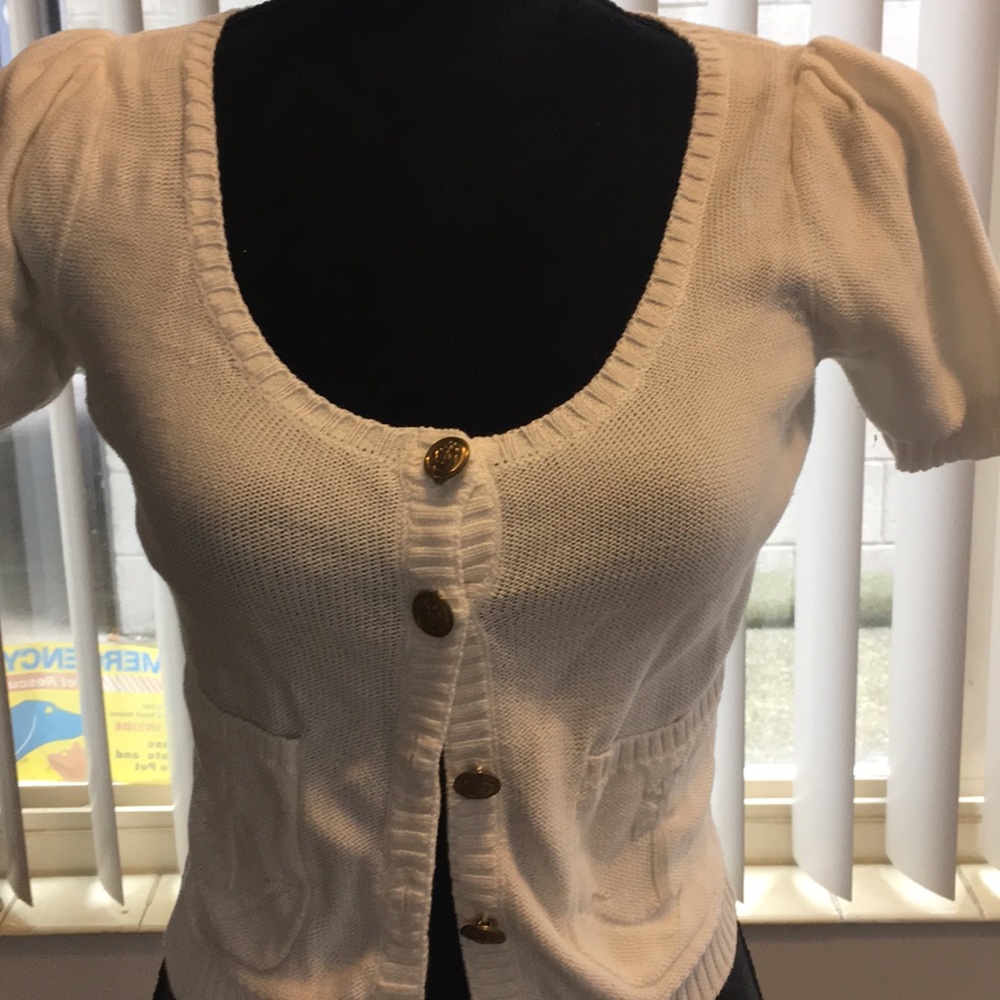 White cotton shirt sleeve cardigan